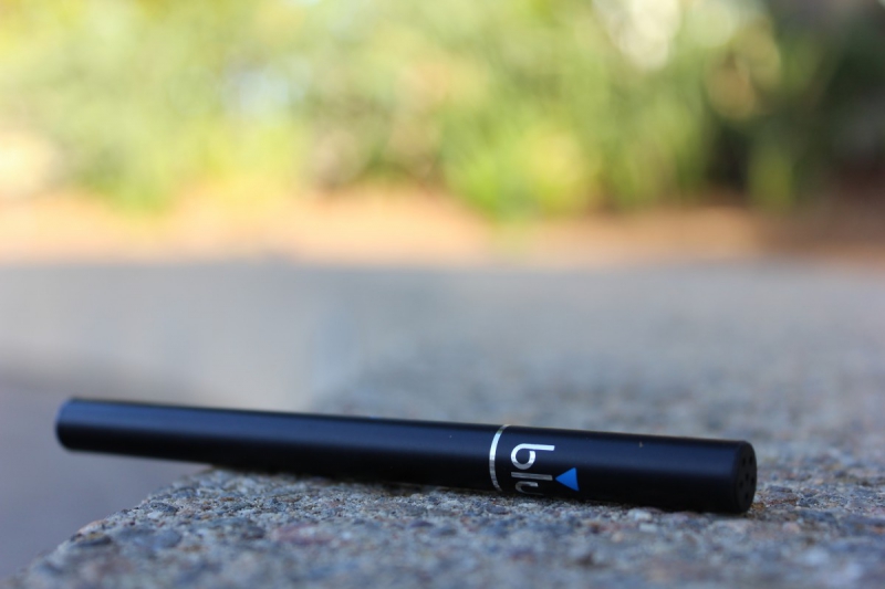 boutique-VINON SUR VERDON-min_e_cigarette_vaping_blu_cigs_blu_electronic_cigarette_tobacco_cigarette_smoke-637061